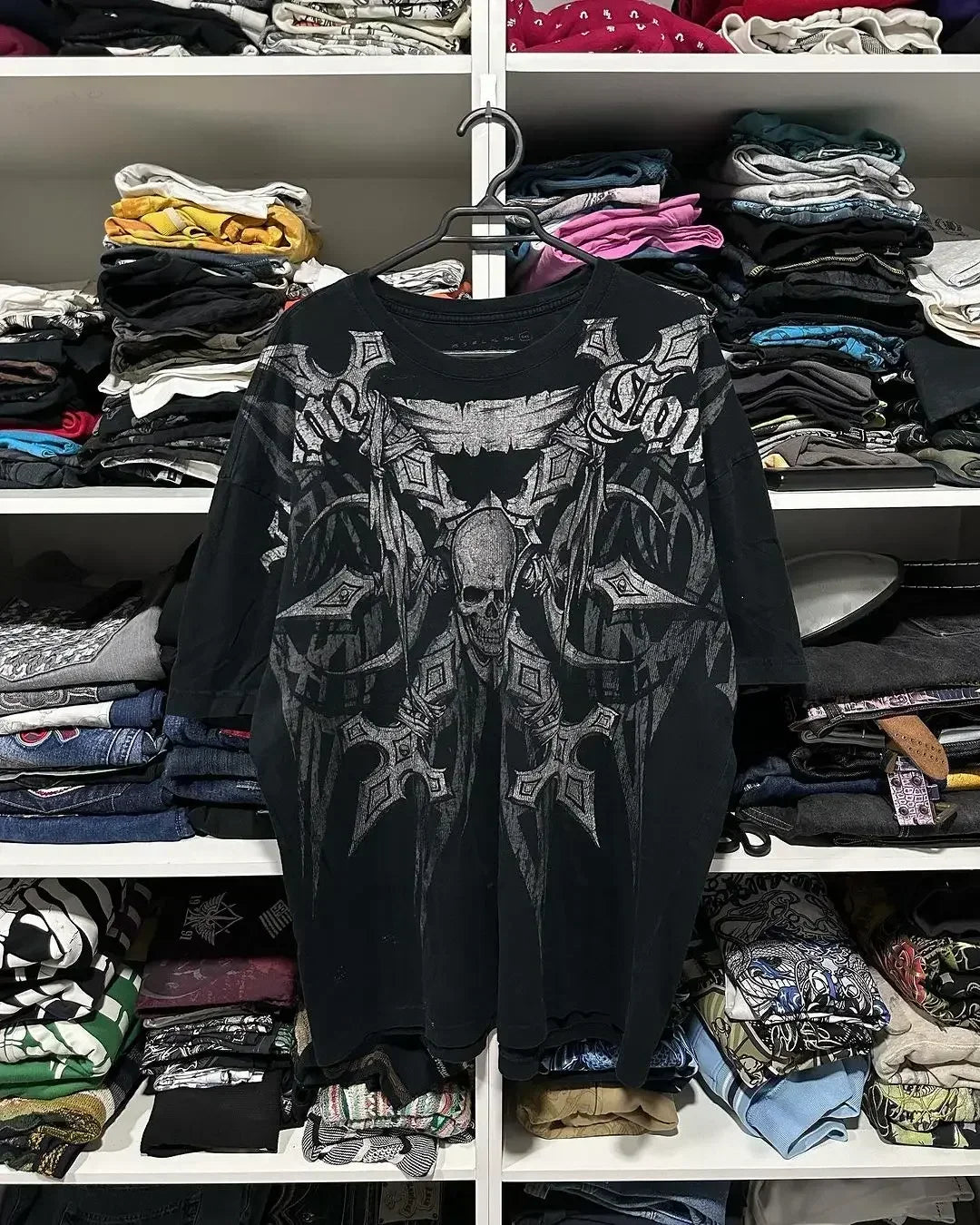 TAPOUT - Long Sleeve T-shirt